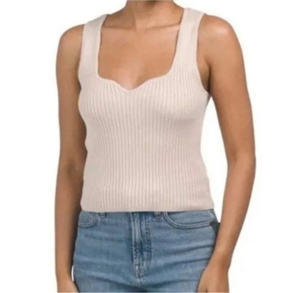 Avec Les Filles Luxe Body Knit Sweater Tank 💕